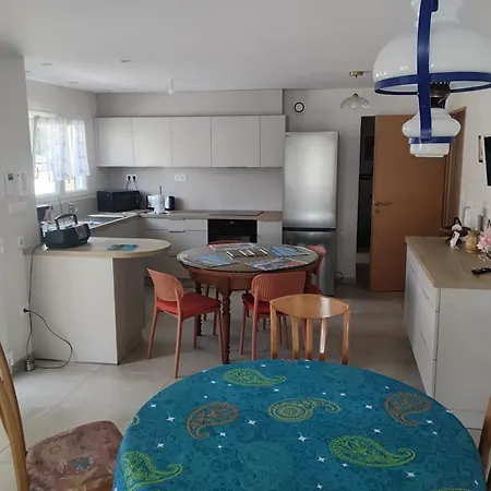 A Deux Pas De La Feriehus